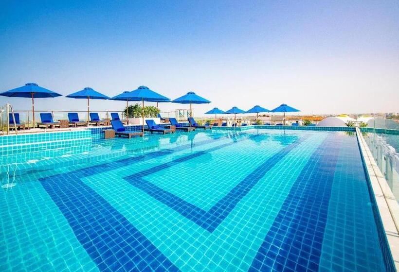 Le Pavillon Hoi An Paradise Hotel & Spa