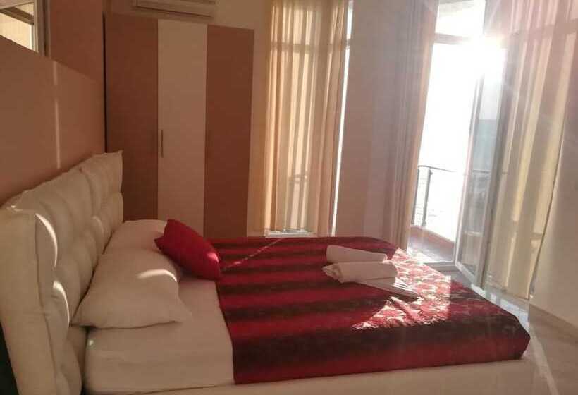 בית מלון כפרי Royal