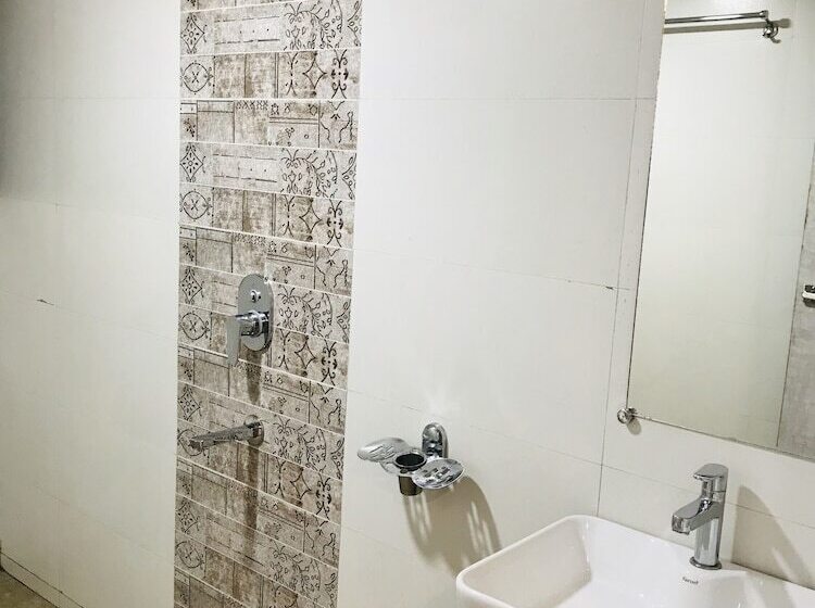 Отель Sameer Palace