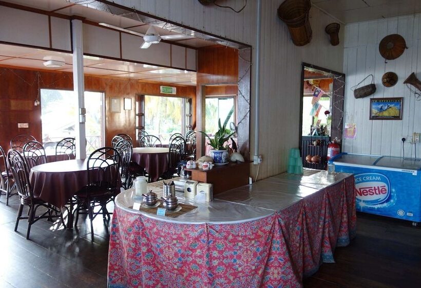 호텔 Seaside Travellers Inn