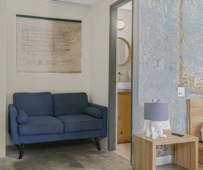 בית מלון כפרי Selina Casco Viejo Panama City