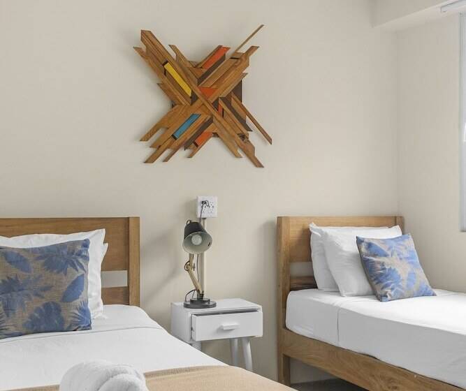 בית מלון כפרי Selina Casco Viejo Panama City