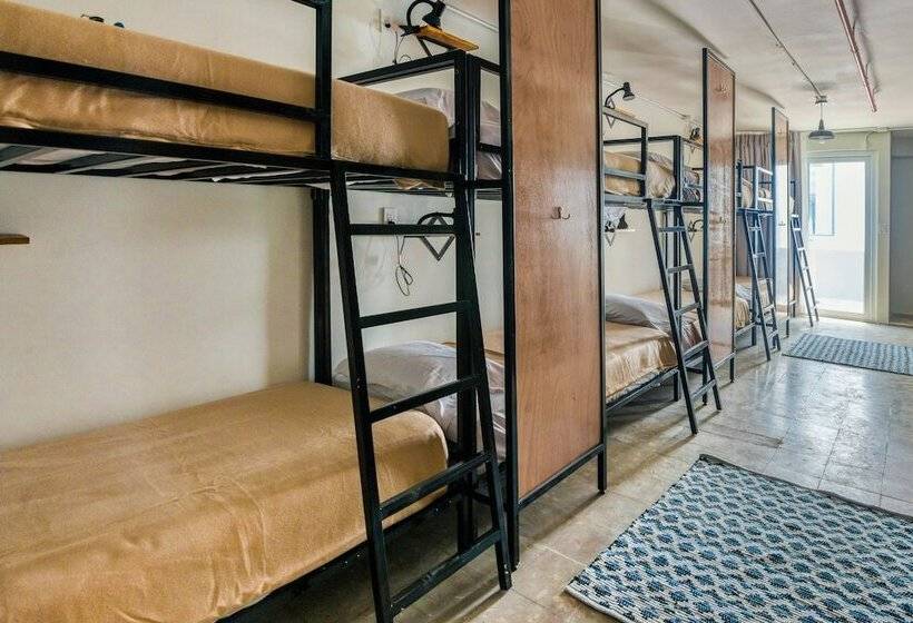 בית מלון כפרי Selina Casco Viejo Panama City