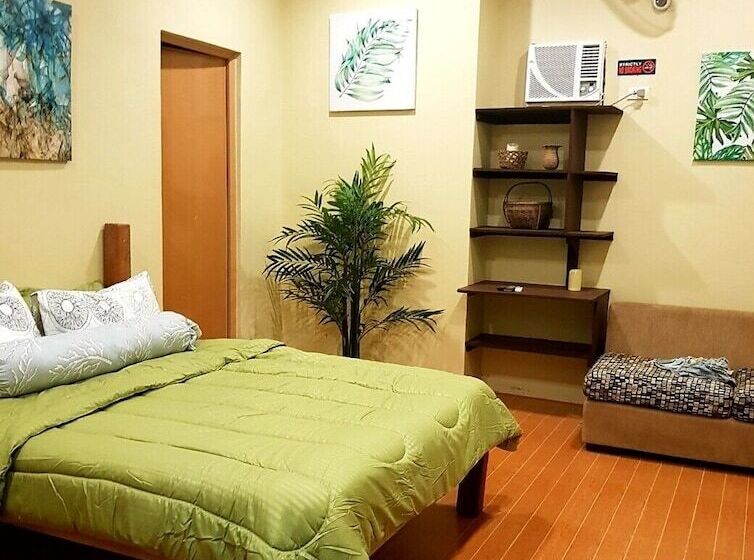 هتل Siargao Oasis Suites