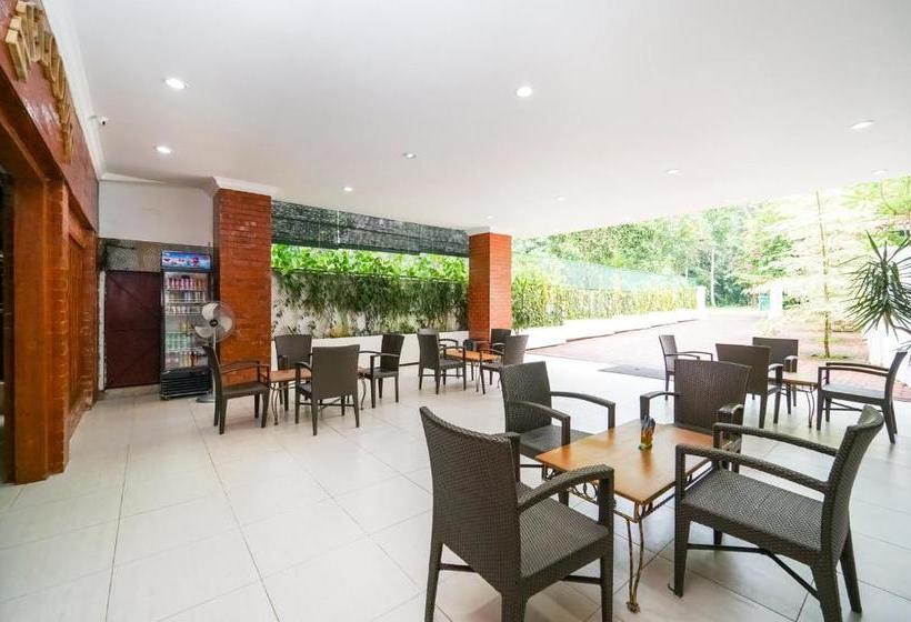 Отель Sr Villa Langkawi By Oyo Rooms