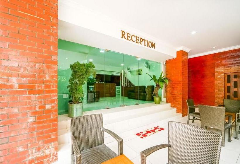 هتل Sr Villa Langkawi By Oyo Rooms
