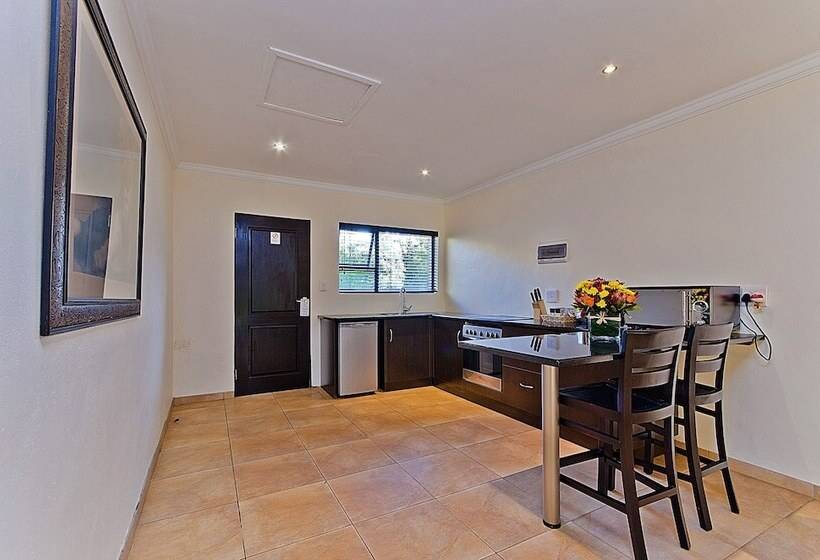 בית מלון כפרי Stornoway Lodge