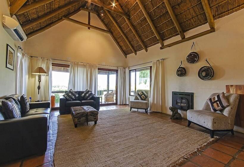 בית מלון כפרי Stornoway Lodge