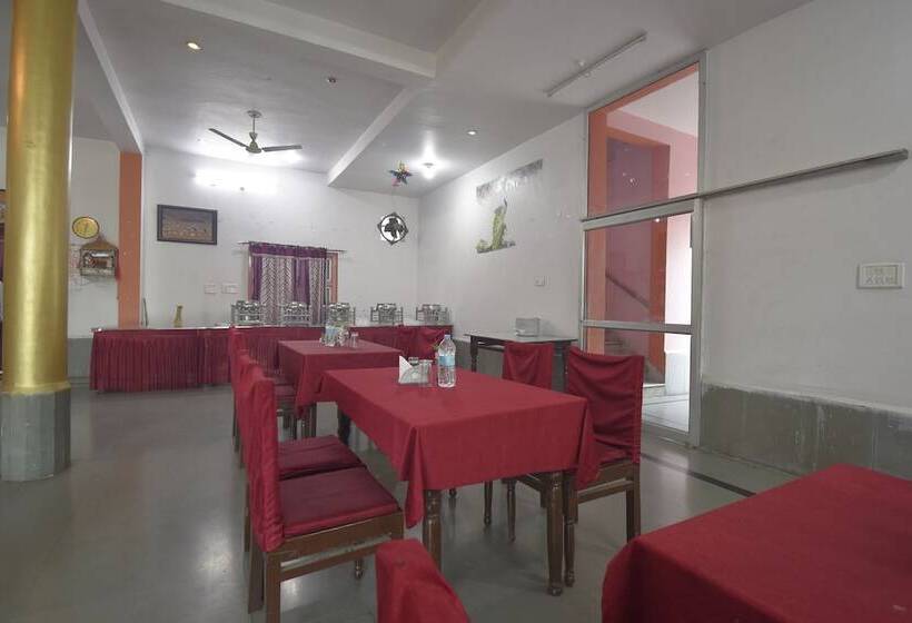 فندق Sun N Star By Oyo Rooms