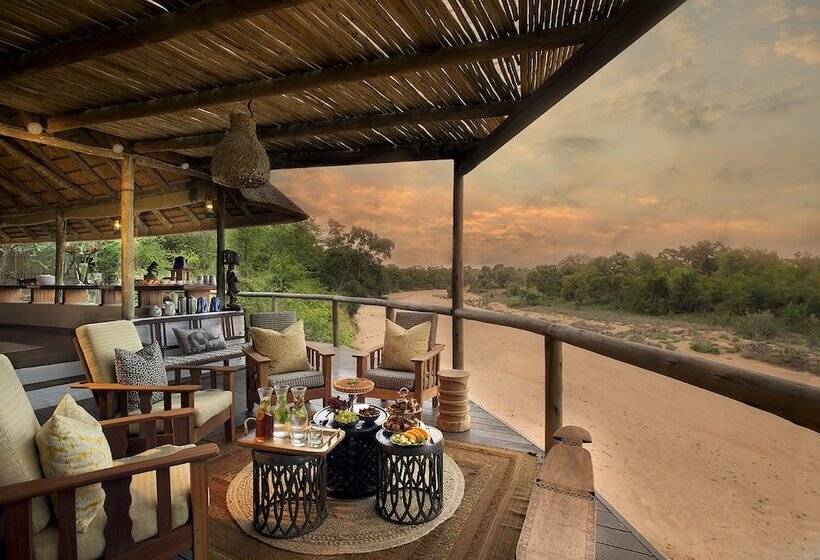 ホテル Tanda Tula Safari Camp