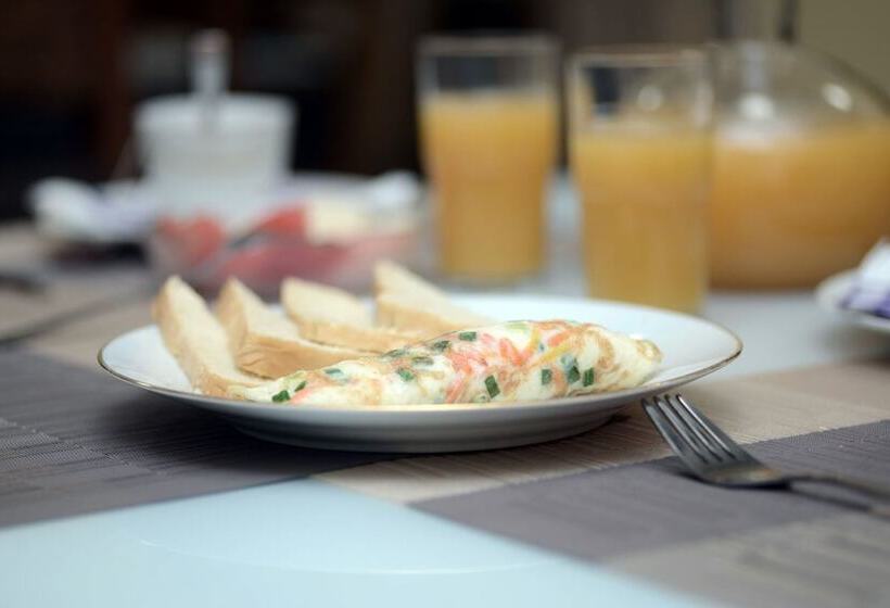 בית מלון כפרי Target Hill