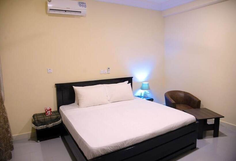 בית מלון כפרי Target Hill