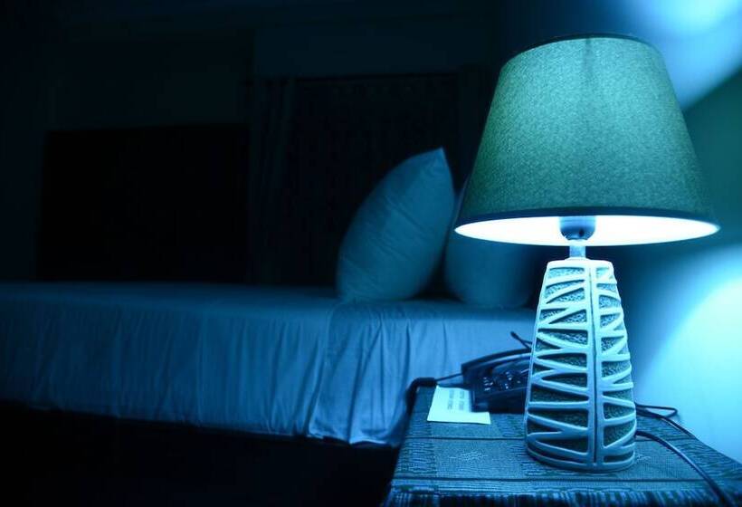 בית מלון כפרי Target Hill