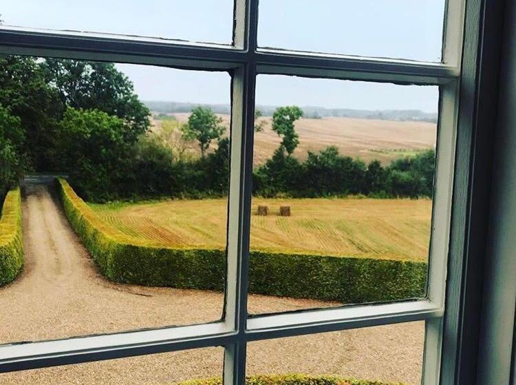 Lehnshøj Bed & Breakfast