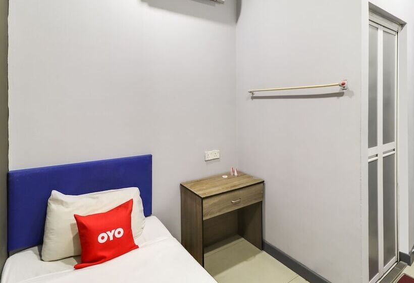 Moonnight Hotel By Oyo Rooms