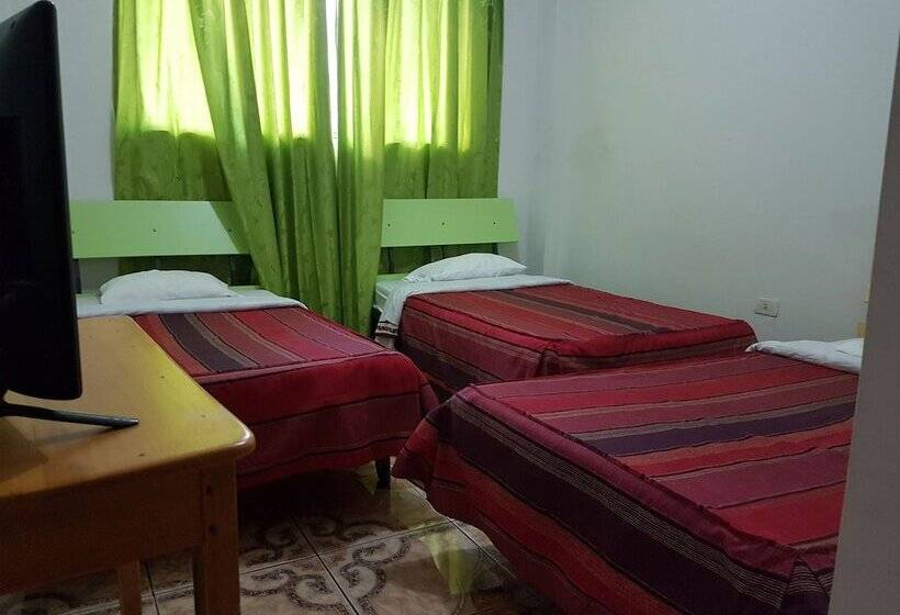 پانسیون Hospedaje Puriq Hostel