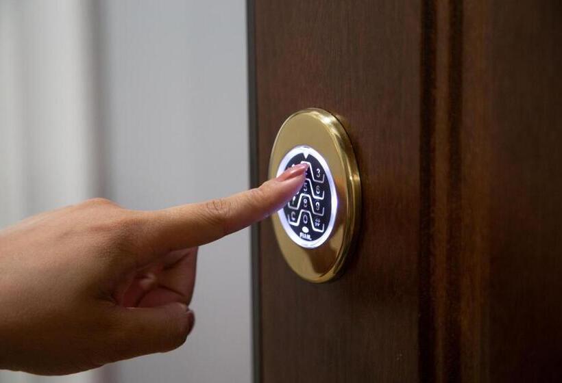 پانسیون I Fiumi Di Navona