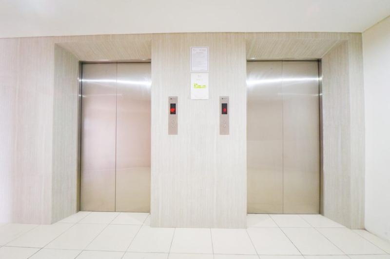 膳宿费 Reddoorz Apartment Near Bundaran Satelit Surabaya