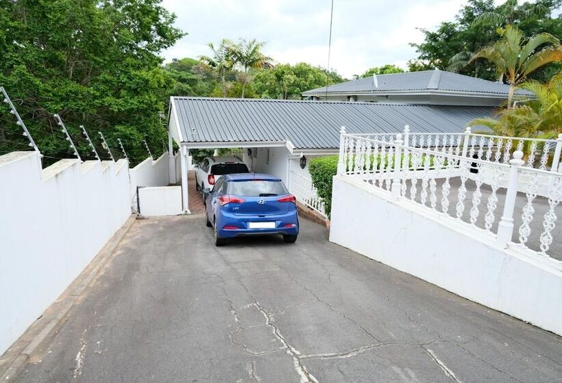 The Whitehouse Bed And Breakfast