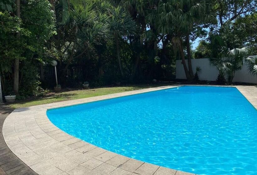 The Whitehouse Bed And Breakfast