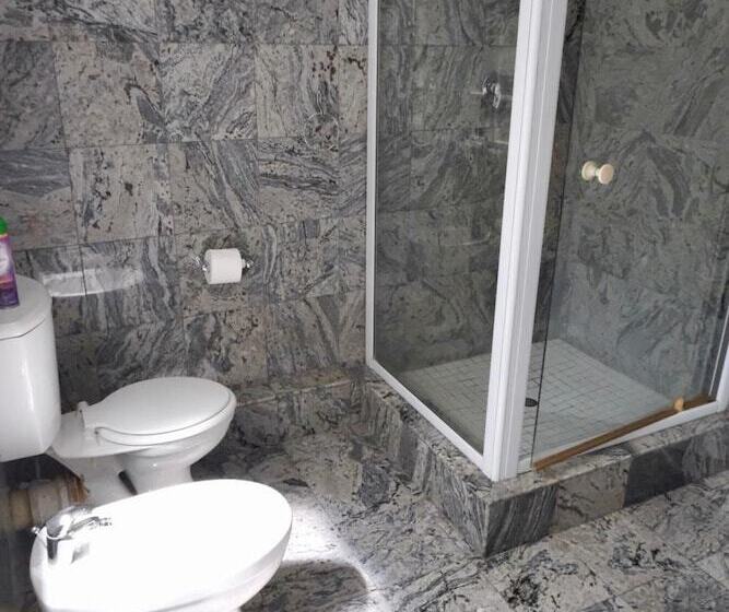 The Whitehouse Bed And Breakfast