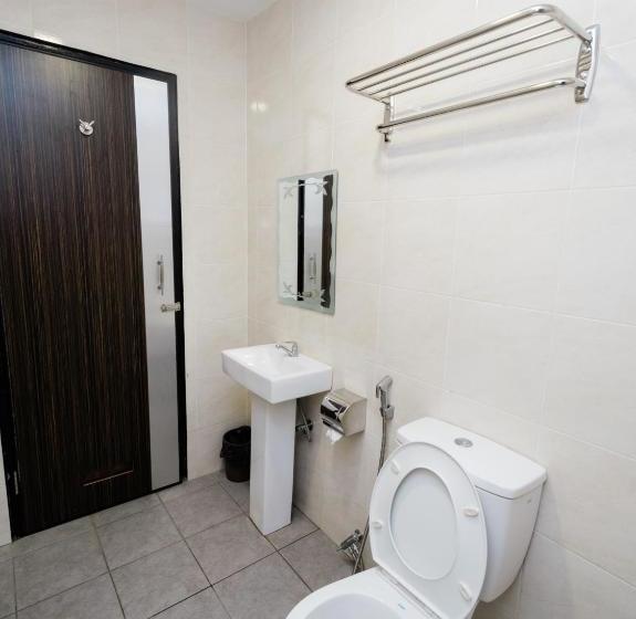 V Motel By Oyo Rooms