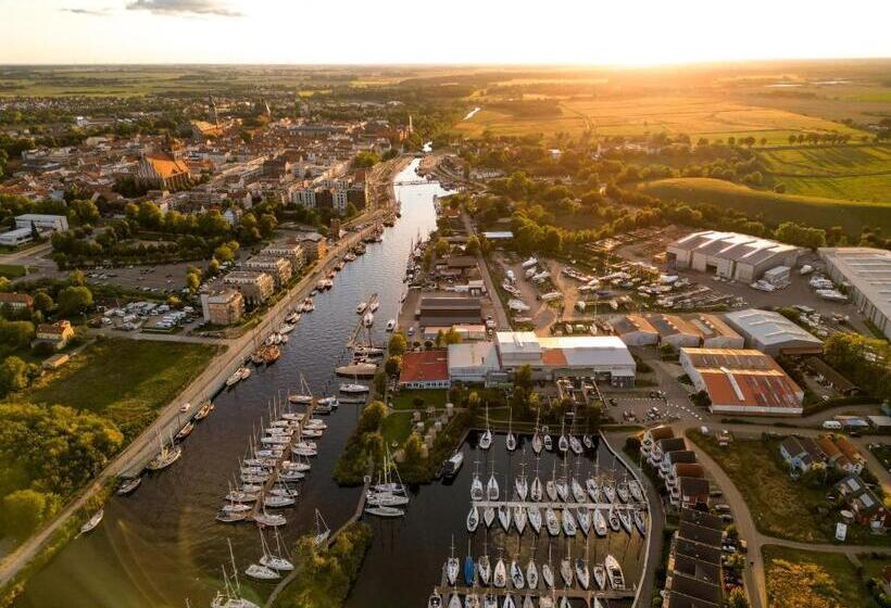 Bed and Breakfast Slube Am Yachthafen Greifswald