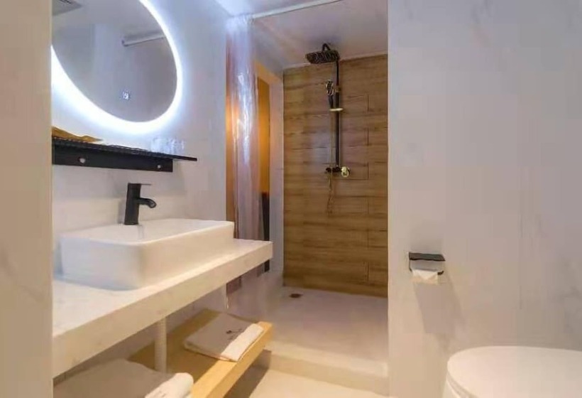 De La Reine Bar & Spa Hotel Guangzhou