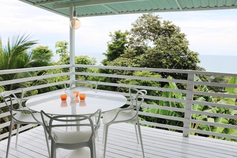 酒店 Akwa Santa Teresa Ocean View Villas & Rooms