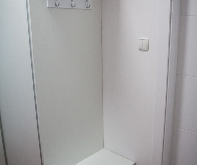 هتل Apartament F&j