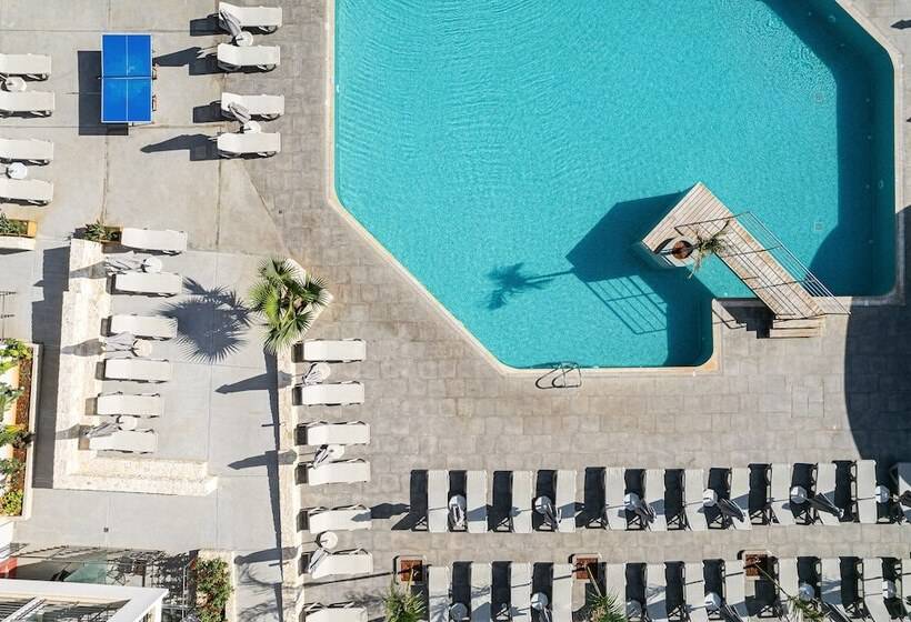 هتل Atali Grand Resort