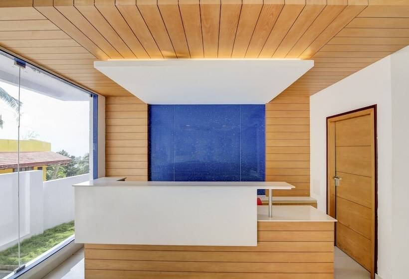 בית מלון כפרי Cilantro By The Sea