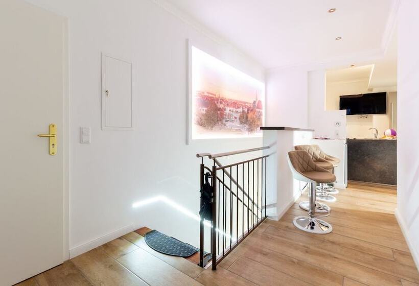 Отель Fischerwiege Apartments Am Domplatz