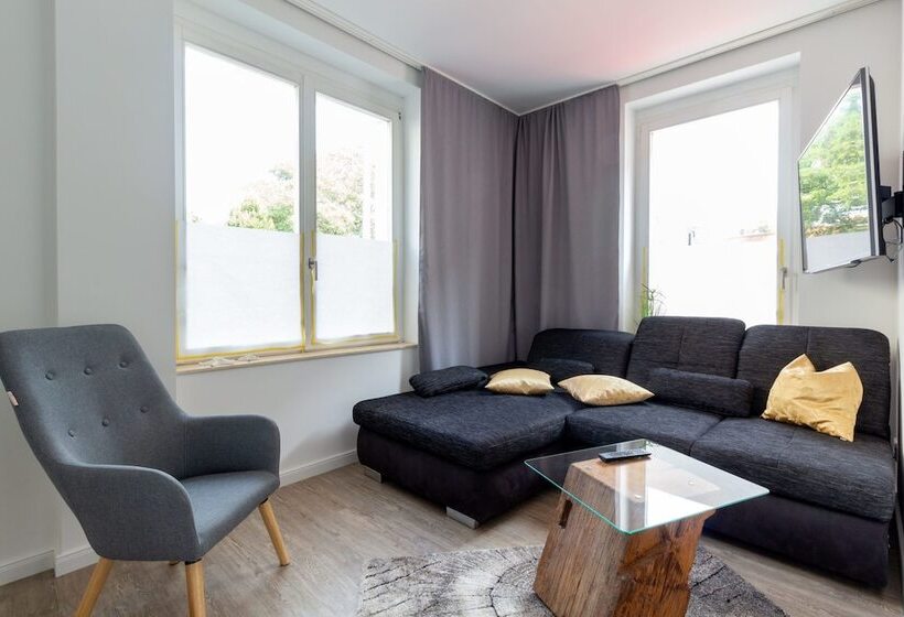 Отель Fischerwiege Apartments Am Domplatz