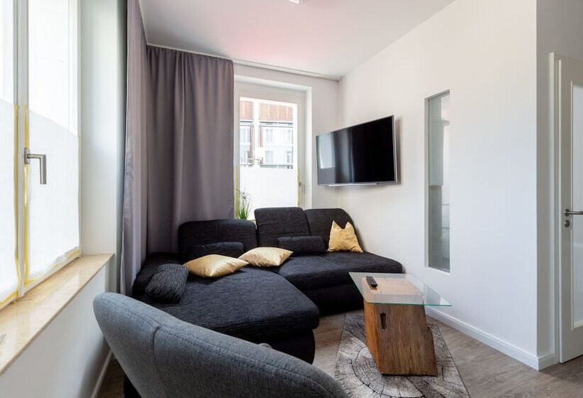 Отель Fischerwiege Apartments Am Domplatz