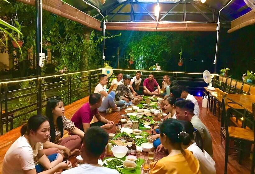 هتل Hang Mua Family Homestay