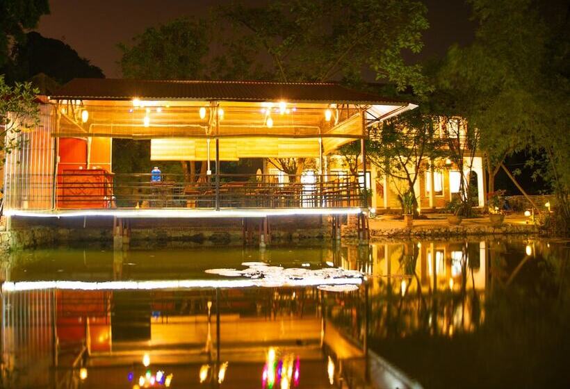 هتل Hang Mua Family Homestay