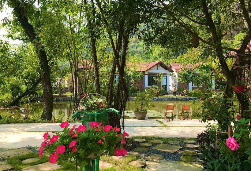 هتل Hang Mua Family Homestay