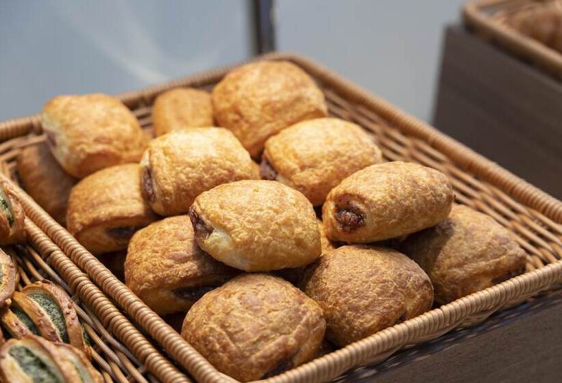 فندق Just Inn Matsusaka Station