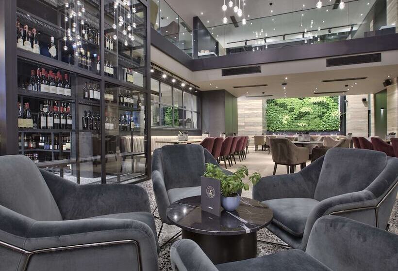 هتل Number 11 St Julian S Malta Handwritten Collection