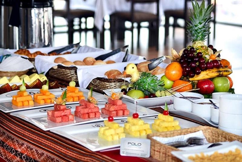 Отель Polo Santa Monica