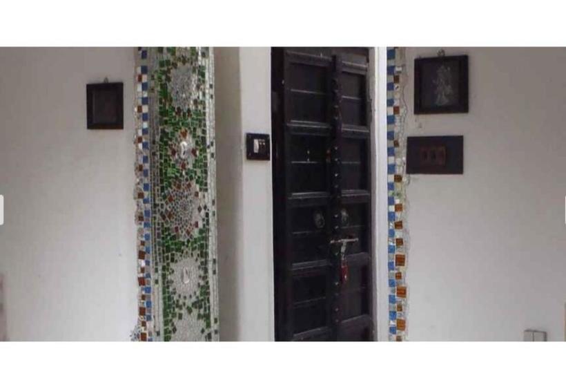 Отель Budget Rooms On Vip Road