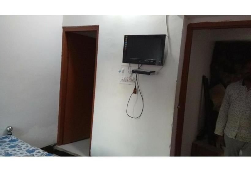 Отель Budget Rooms On Vip Road