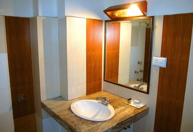 ホテル Retreat Alpine Crest