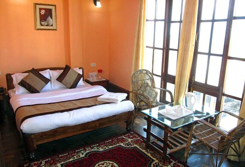 ホテル Retreat Alpine Crest