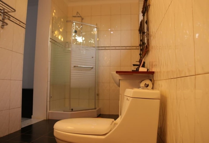 هتل The Shoebill Nest