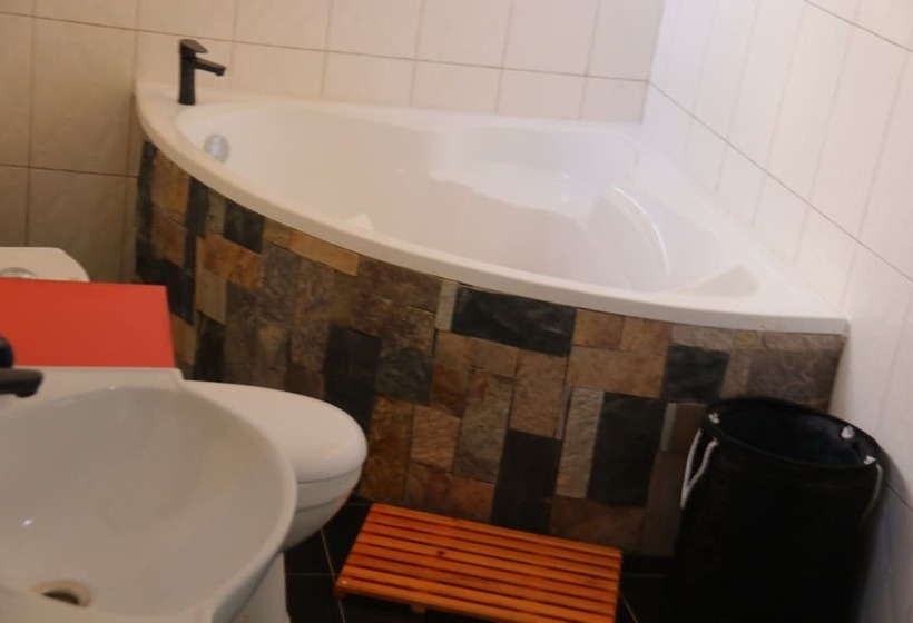 هتل The Shoebill Nest