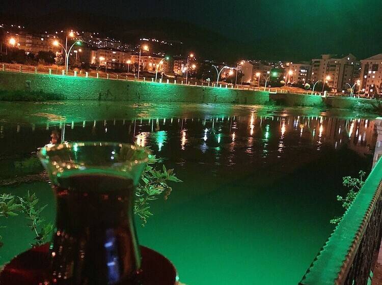 Kehribar Otel & Cafe Restaurant