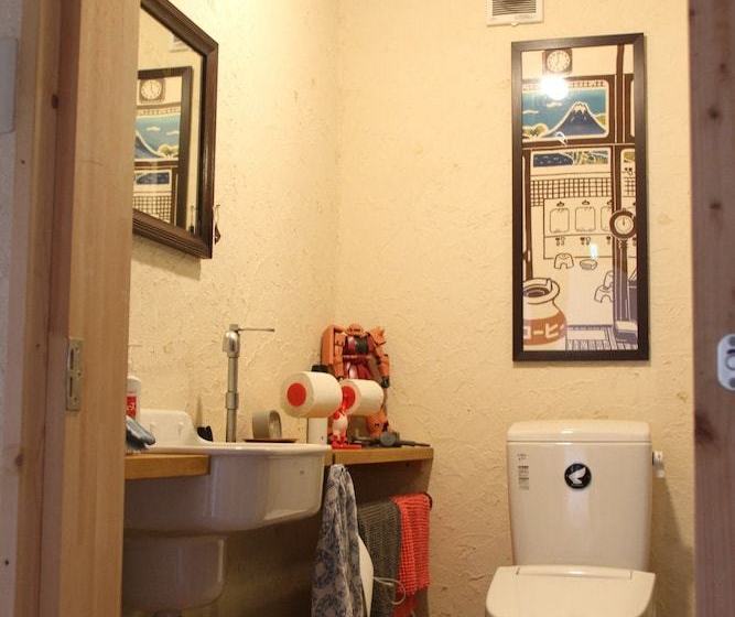 Miyazu Guest House Hachihouse  Hostel