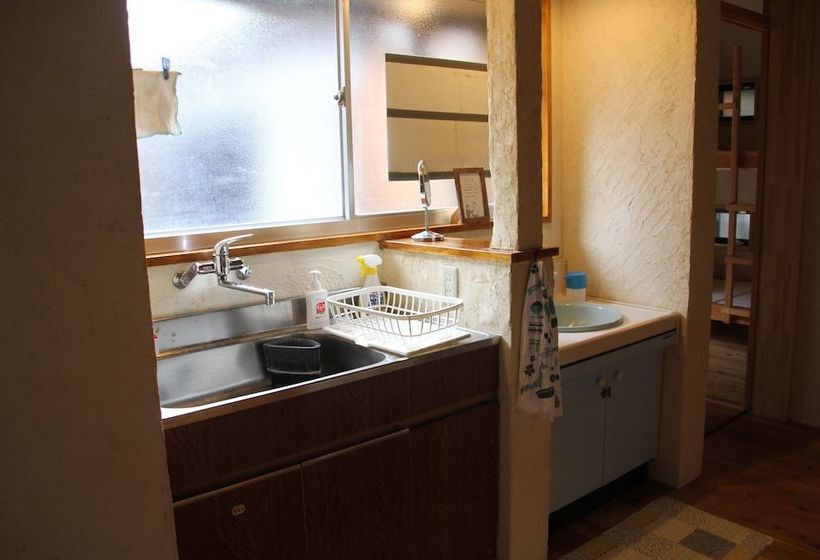 Miyazu Guest House Hachihouse  Hostel